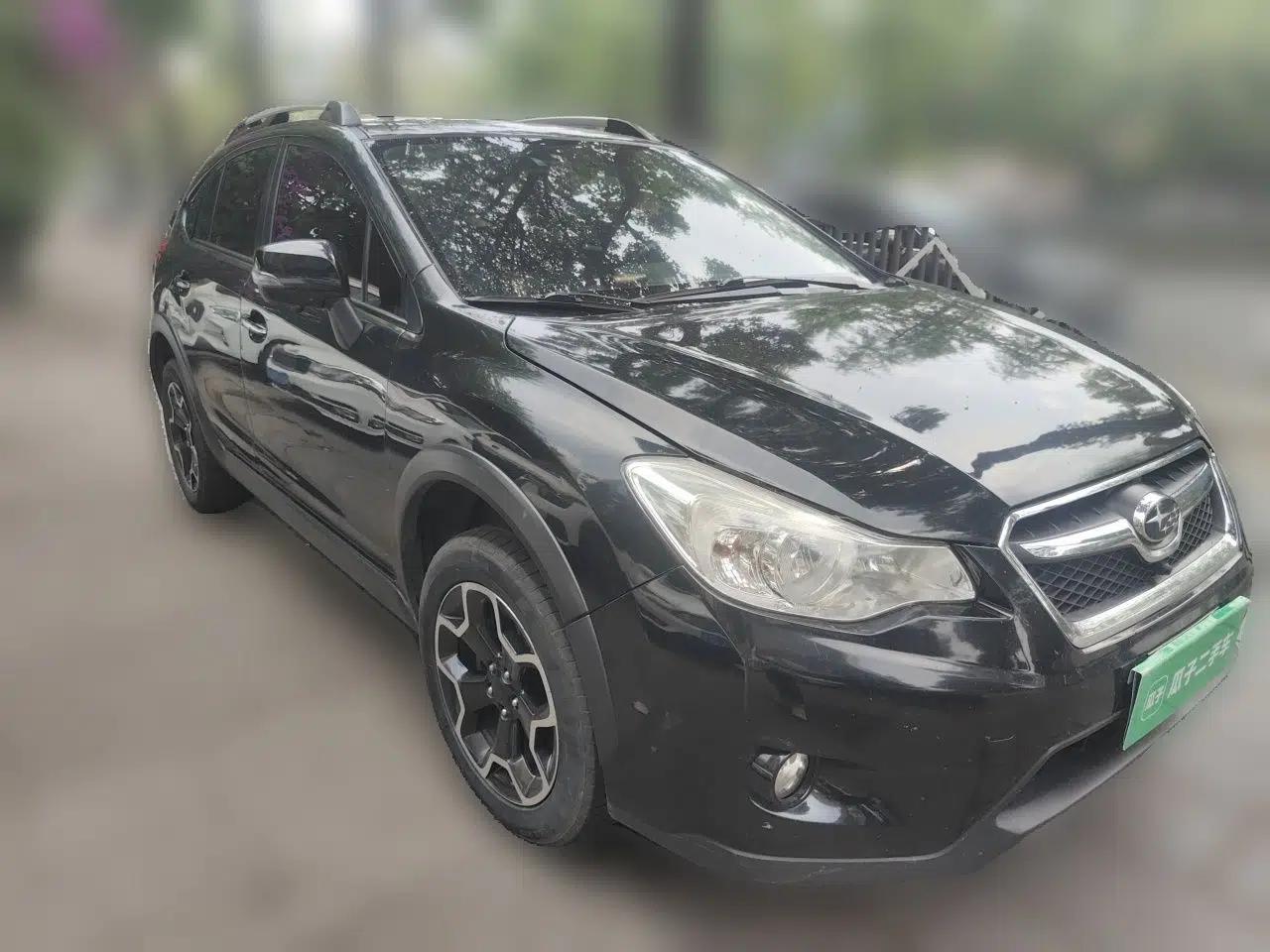Subaru XV 2012 2.0i Elite Edition — миниатюра 3