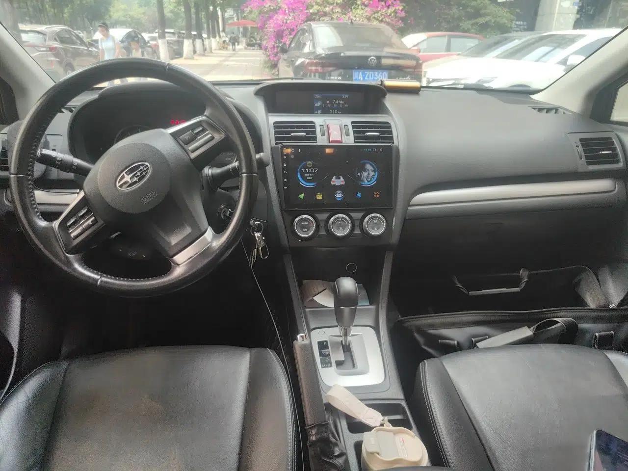 Subaru XV 2012 2.0i Elite Edition — миниатюра 10