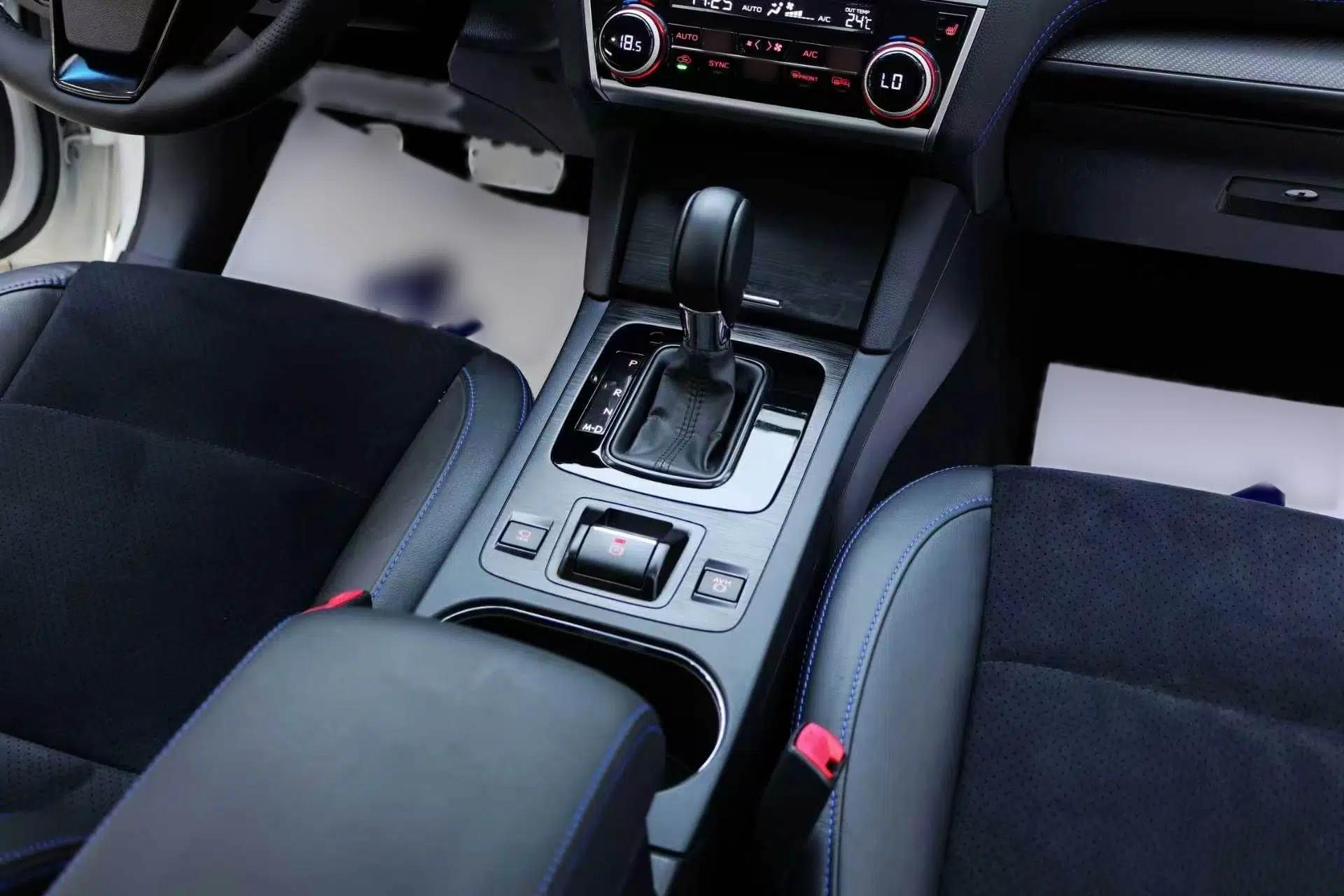 Subaru Legacy 2020 Restyled 2.5i Glory Limited Edition EyeSight — миниатюра 23