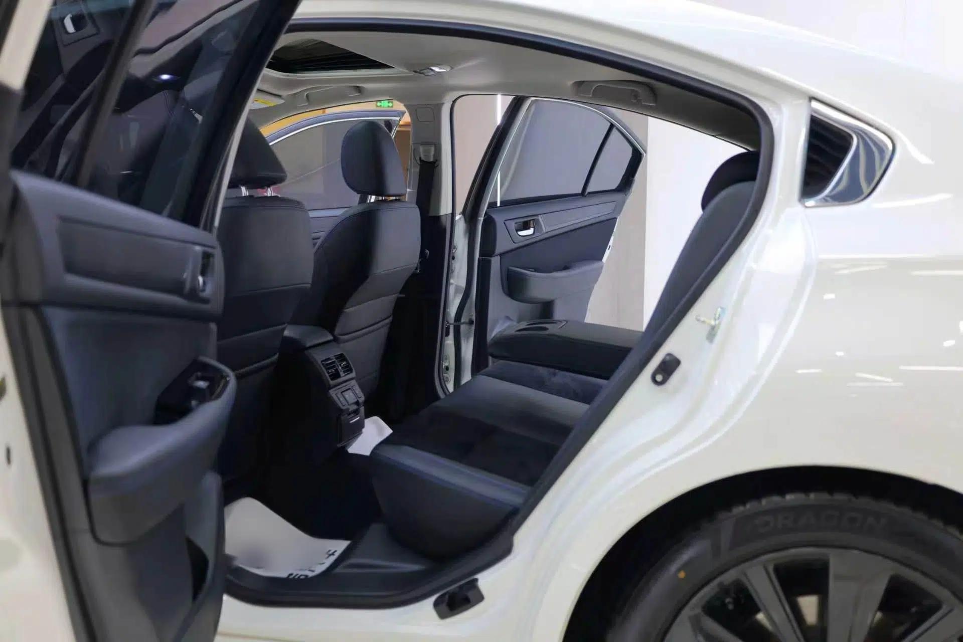 Subaru Legacy 2020 Restyled 2.5i Glory Limited Edition EyeSight — миниатюра 29