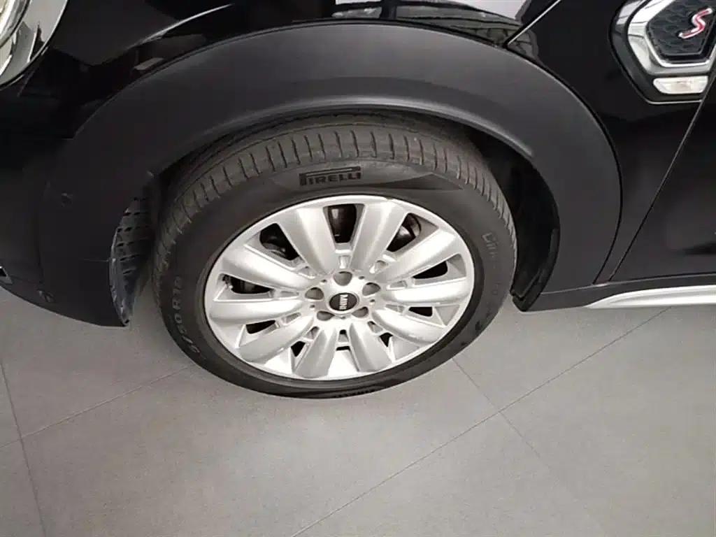2019 MINI COUNTRYMAN 2.0T COOPER S ALL4 Classic — миниатюра 23