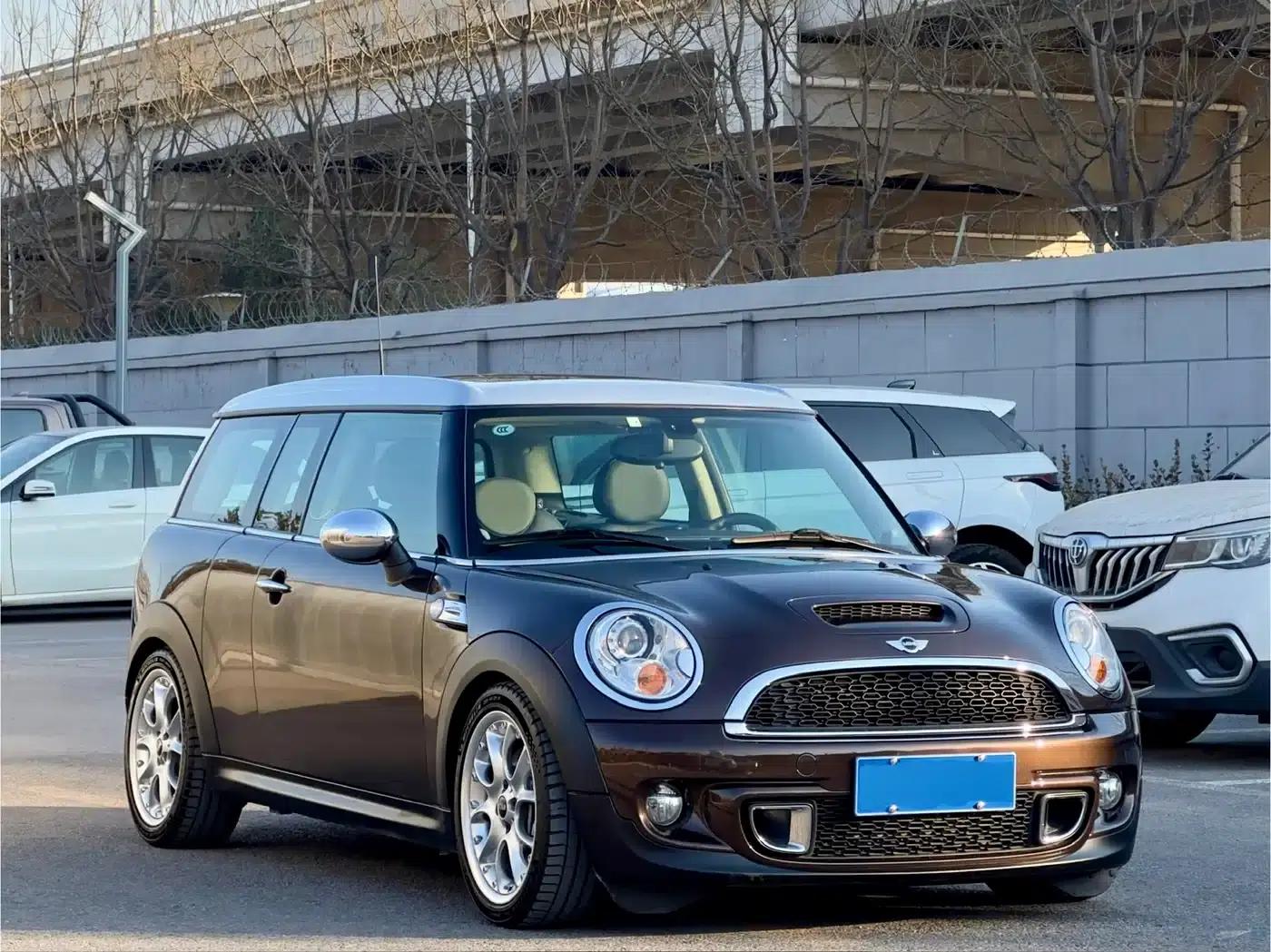 2011 MINI CLUBMAN 1.6T COOPER S — миниатюра 3