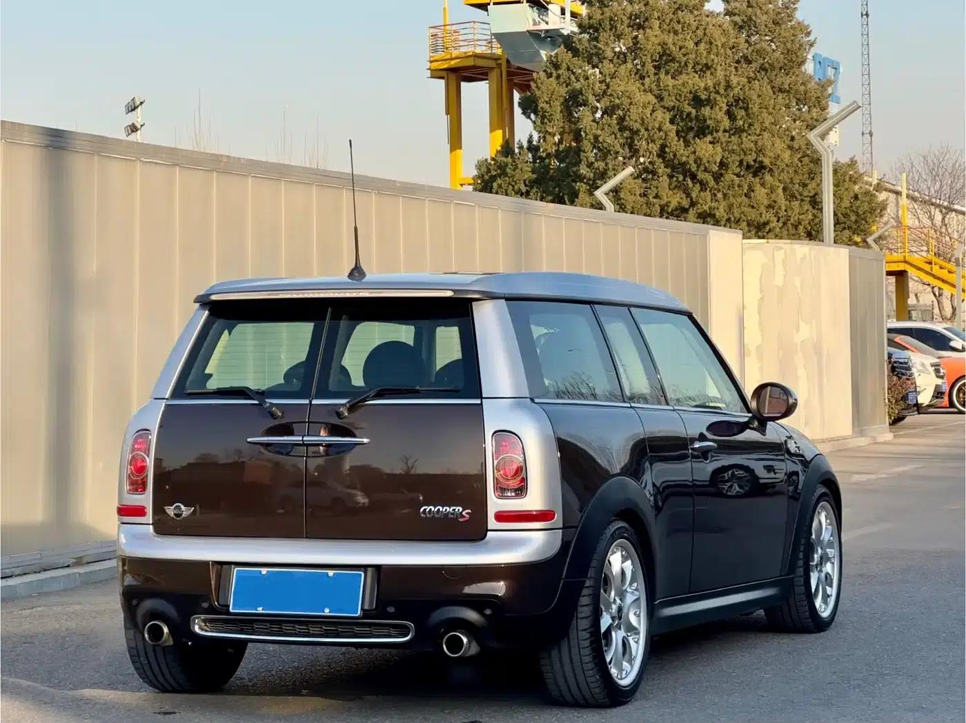 2011 MINI CLUBMAN 1.6T COOPER S — миниатюра 4