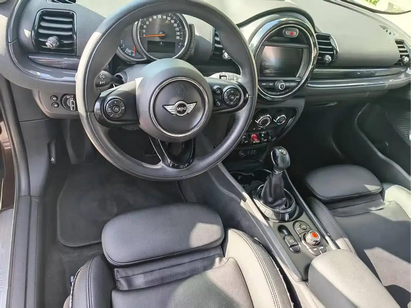 2016 MINI CLUBMAN Facelift 1.5T COOPER — миниатюра 7