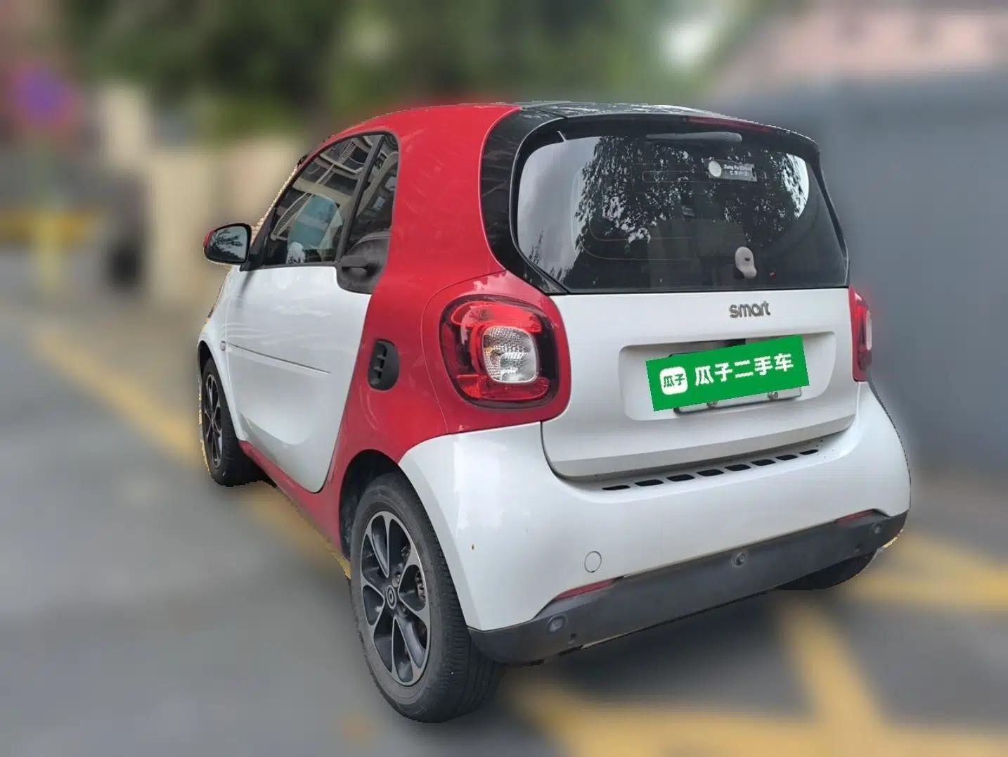 smart fortwo 2015 1.0L 52 kW Hardtop Passion Edition — миниатюра 4