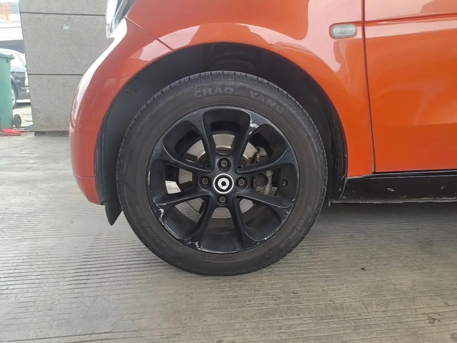 smart fortwo 2015 1.0L 52 kW hardtop Dynamic version — миниатюра 8