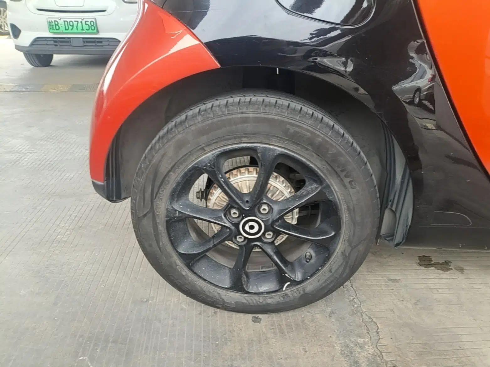 smart fortwo 2015 1.0L 52 kW hardtop Dynamic version — миниатюра 10