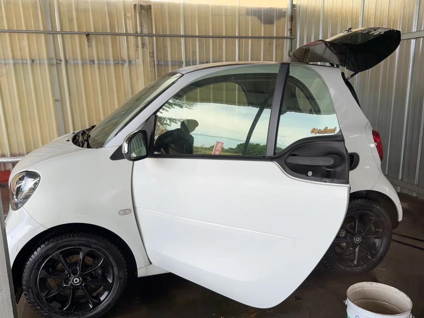 smart fortwo 2015 1.0L 52 kW hardtop Dynamic version — миниатюра 6
