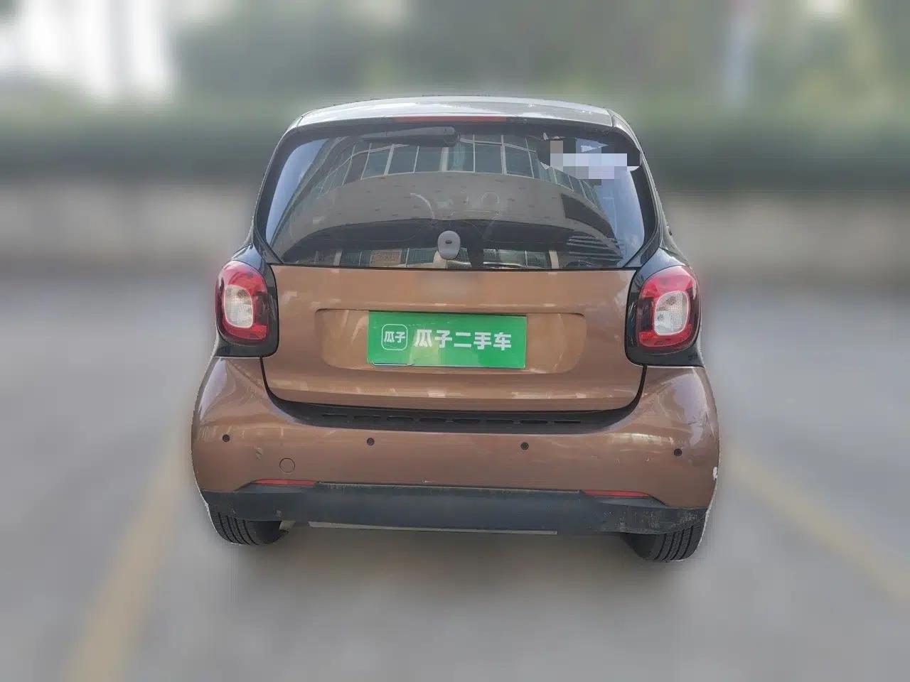 smart fortwo 2015 1.0L 52 kW hardtop Dynamic version — миниатюра 5