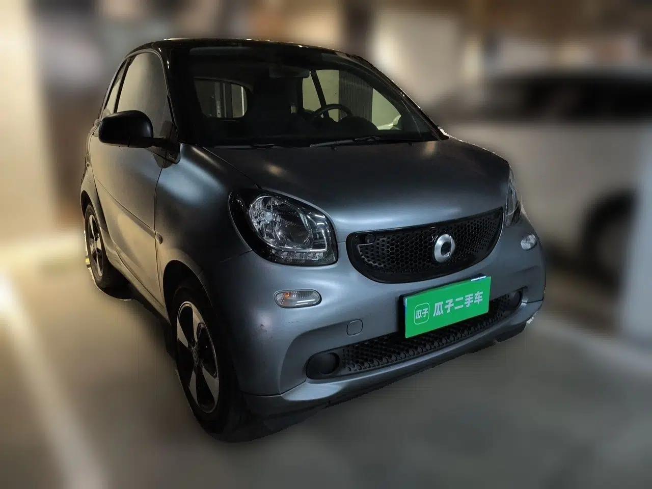 smart fortwo 2018 1.0L 52kW Hardtop Passion Edition China V Standard — миниатюра 3