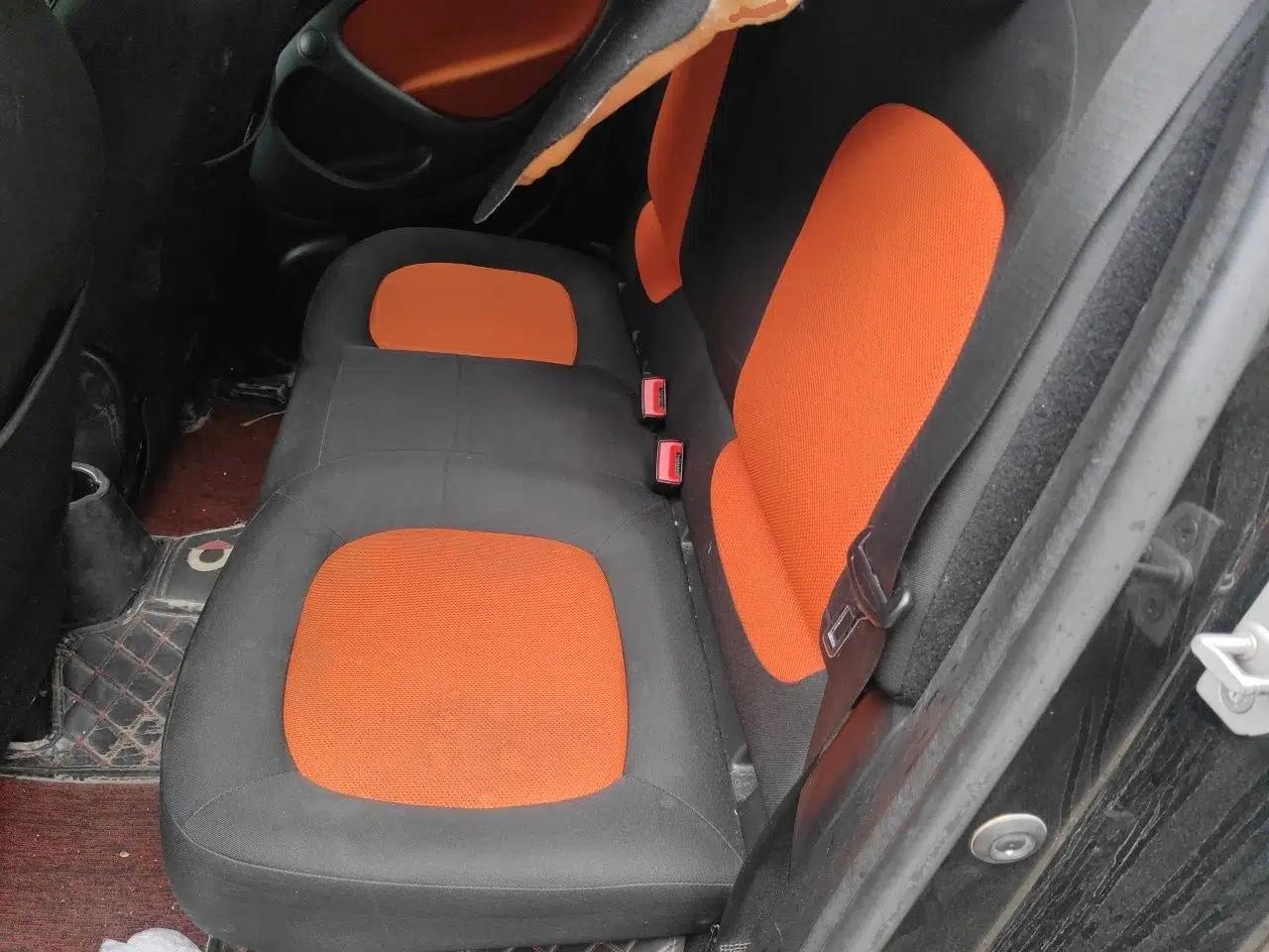 smart forfour 2016 1.0L 52 kW Passion Edition — миниатюра 18