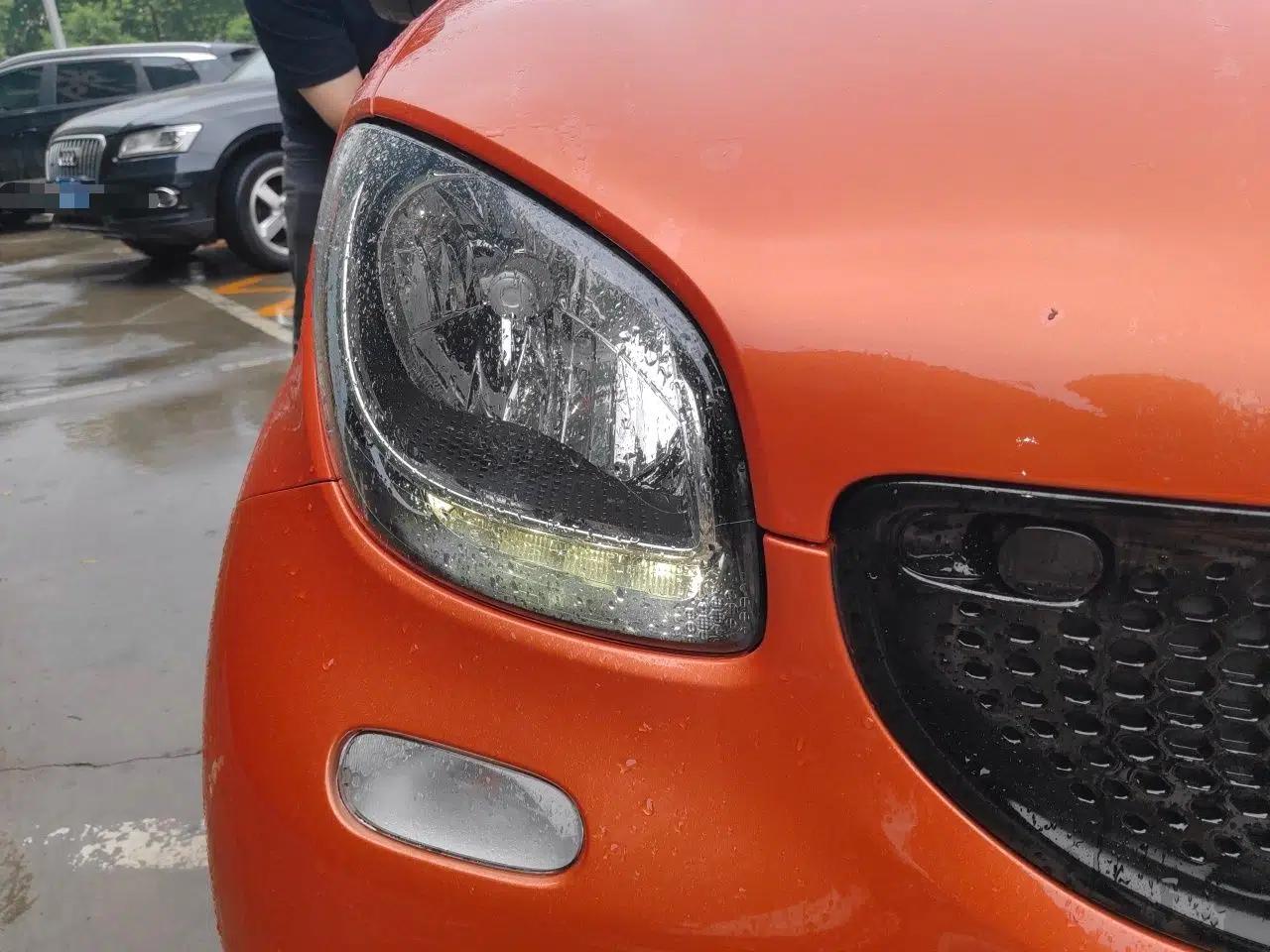 smart forfour 2016 1.0L 52 kW Passion Edition — миниатюра 7