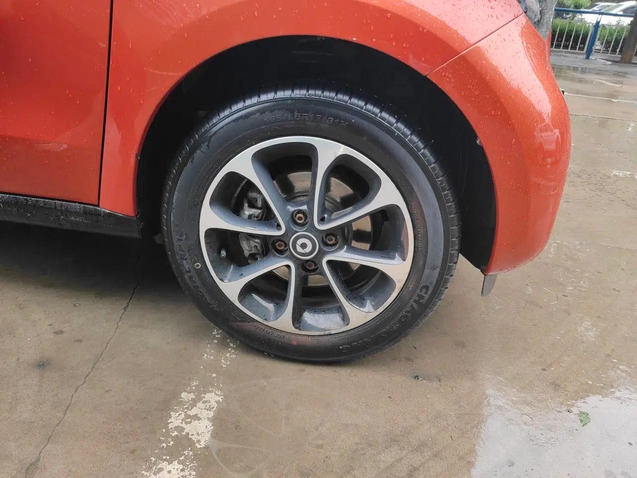 smart forfour 2016 1.0L 52 kW Passion Edition — миниатюра 8
