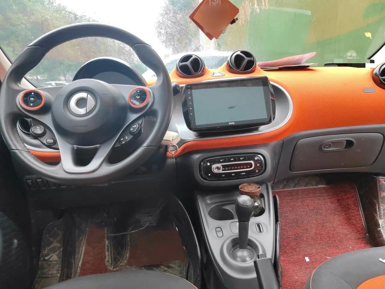 smart forfour 2016 1.0L 52 kW Passion Edition — миниатюра 10