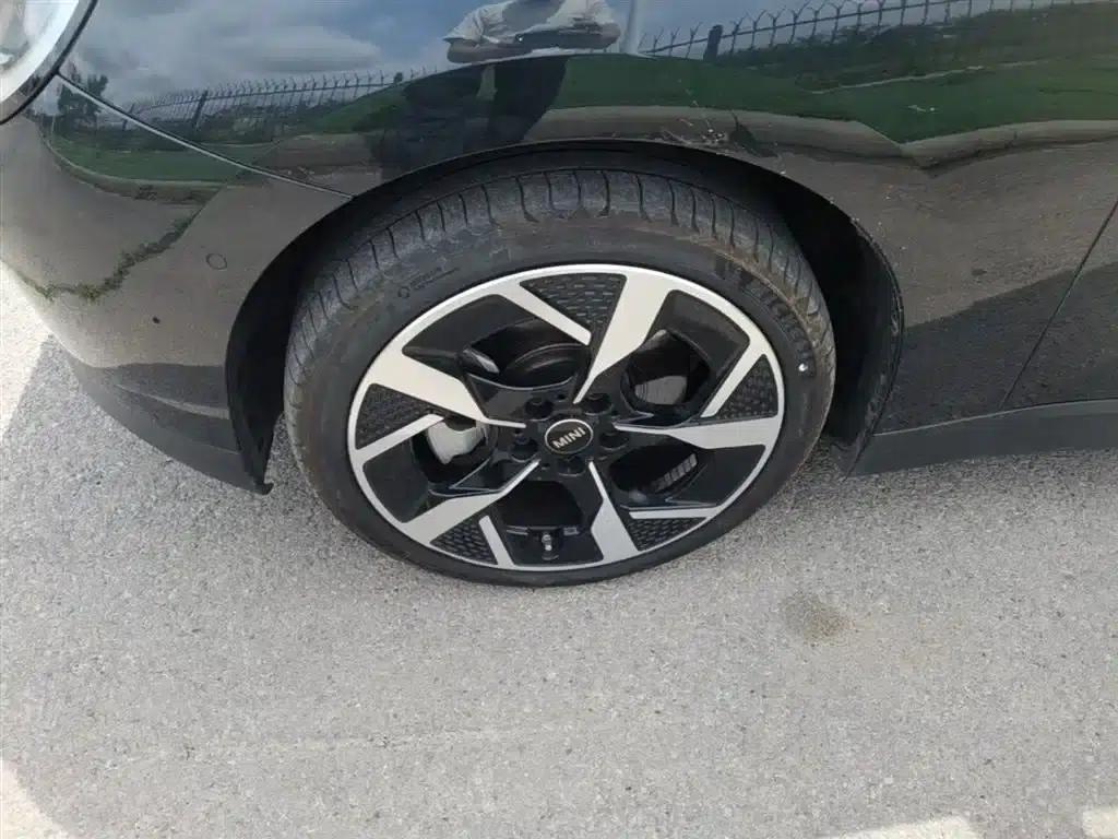 2024 Electric MINI Cooper SE (452km/h) - Artist — миниатюра 23