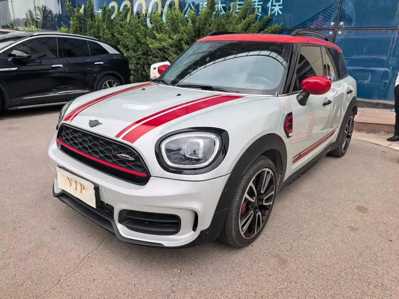 MINI JCW COUNTRYMAN 2023 2.0T JOHN COOPER WORKS — миниатюра 1