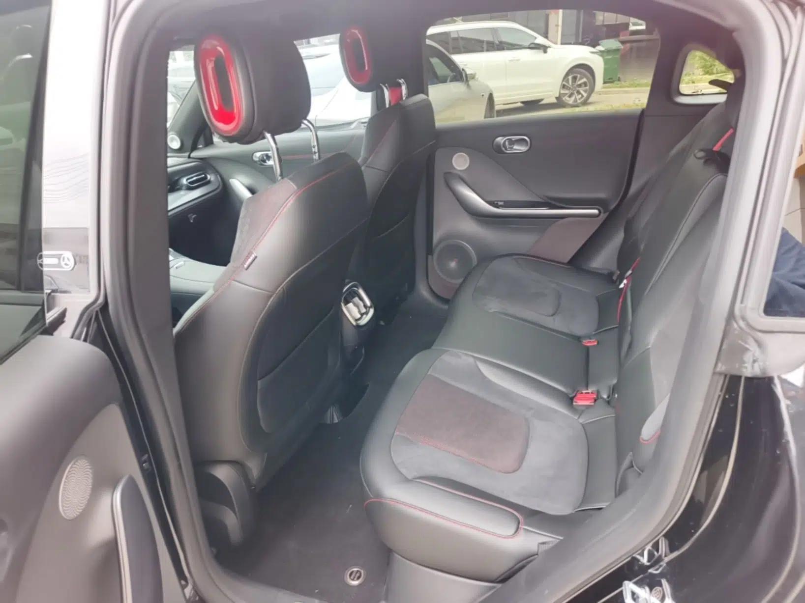 smart #1 2022 BRABUS Performance Edition — миниатюра 20