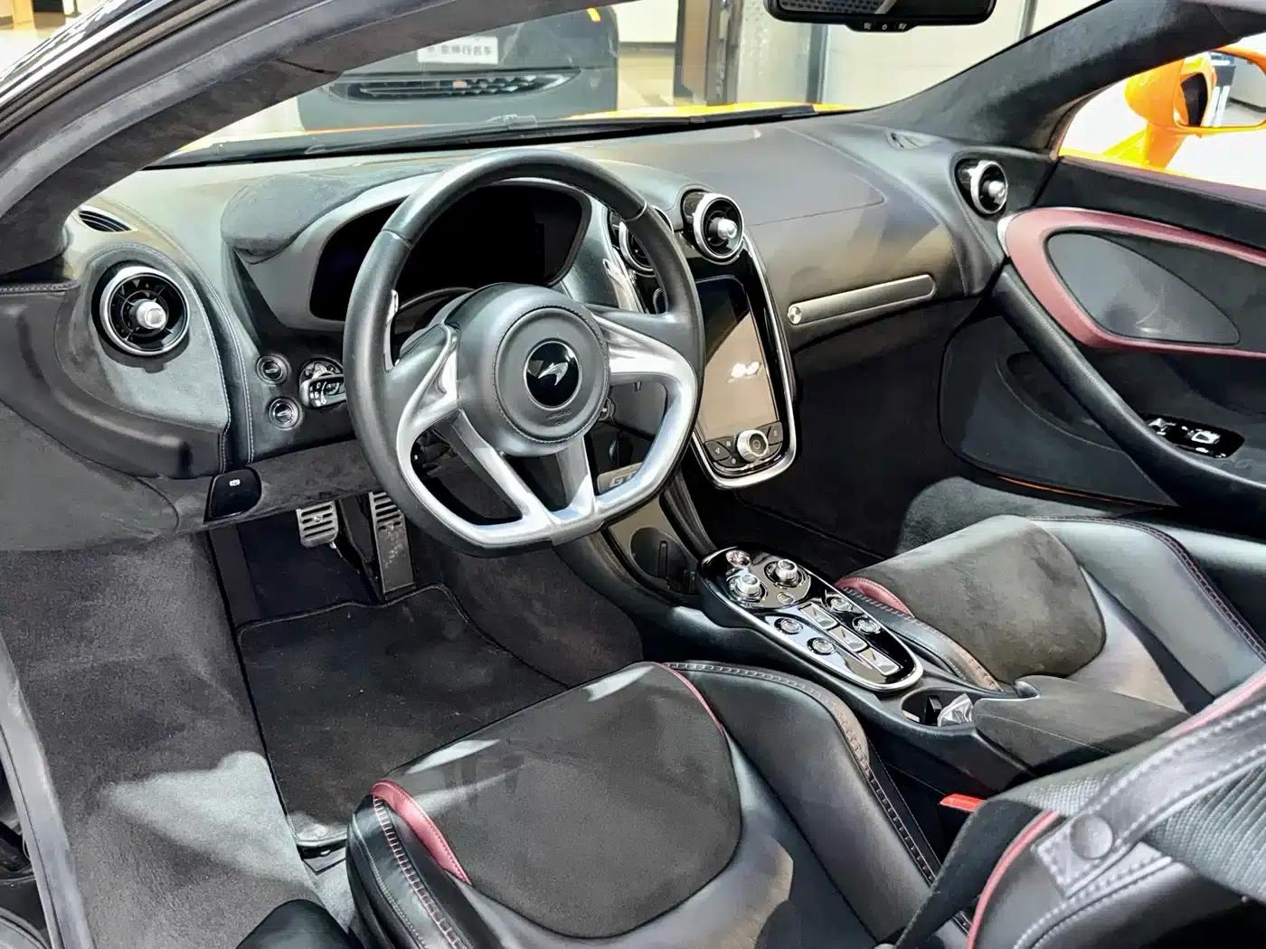 McLaren GT 2019 4.0T Standard Edition — миниатюра 10