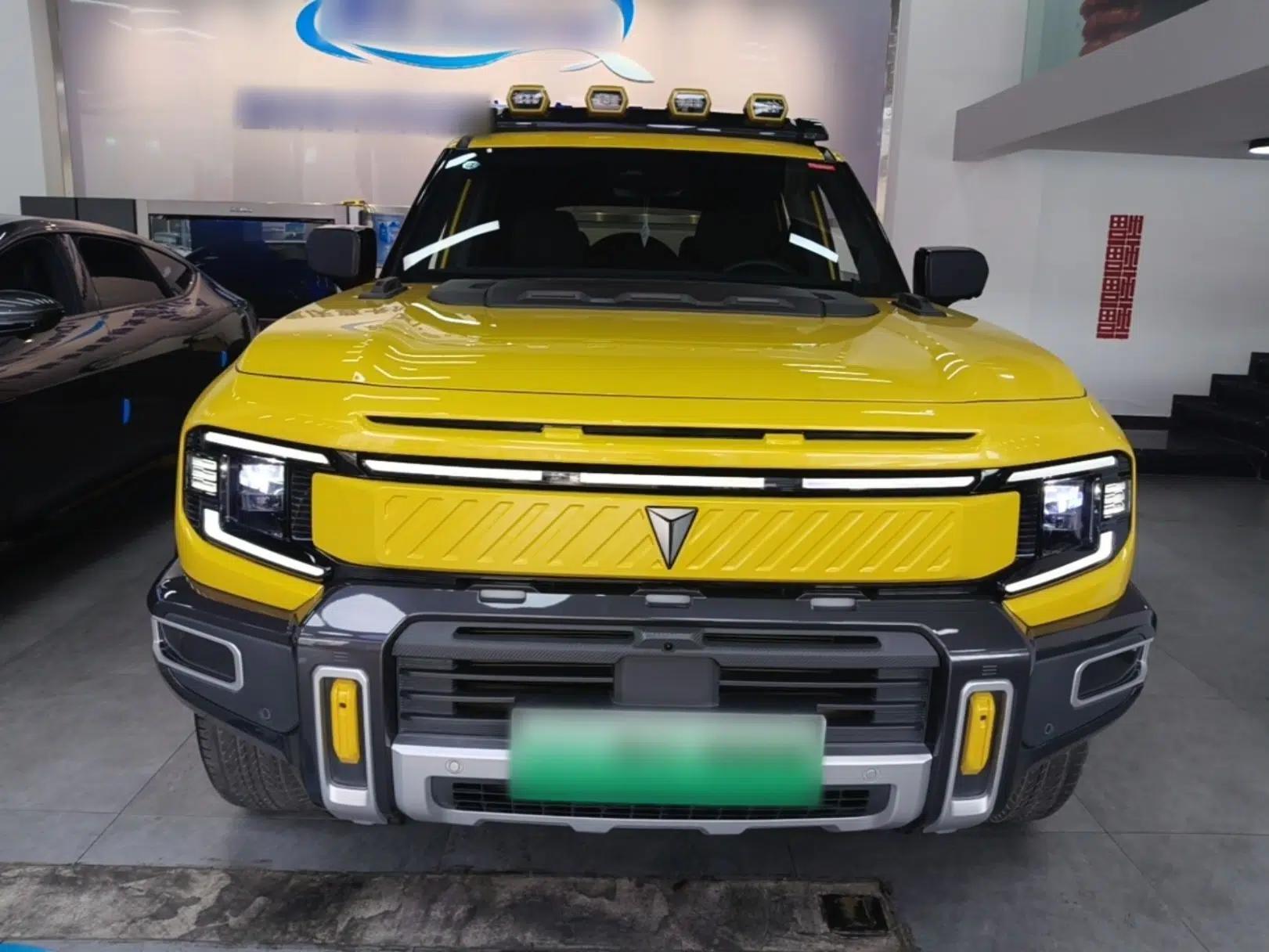 Deepal G318 2025 Worry-Free Adventure Edition Four-Wheel Drive Secret Realm Version — миниатюра 2