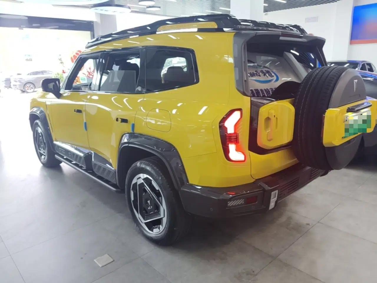 Deepal G318 2025 Worry-Free Adventure Edition Four-Wheel Drive Secret Realm Version — миниатюра 7