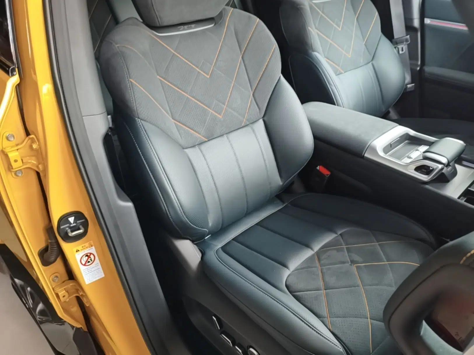 Deepal G318 2025 Worry-Free Cross-Country Edition Four-Wheel Drive Distant Mountains Version — миниатюра 23