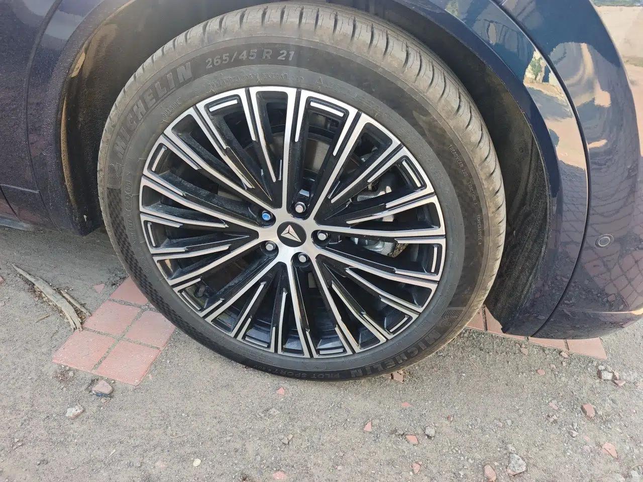 Deepal S09 2025 Rear-Drive Ultra+ — миниатюра 8