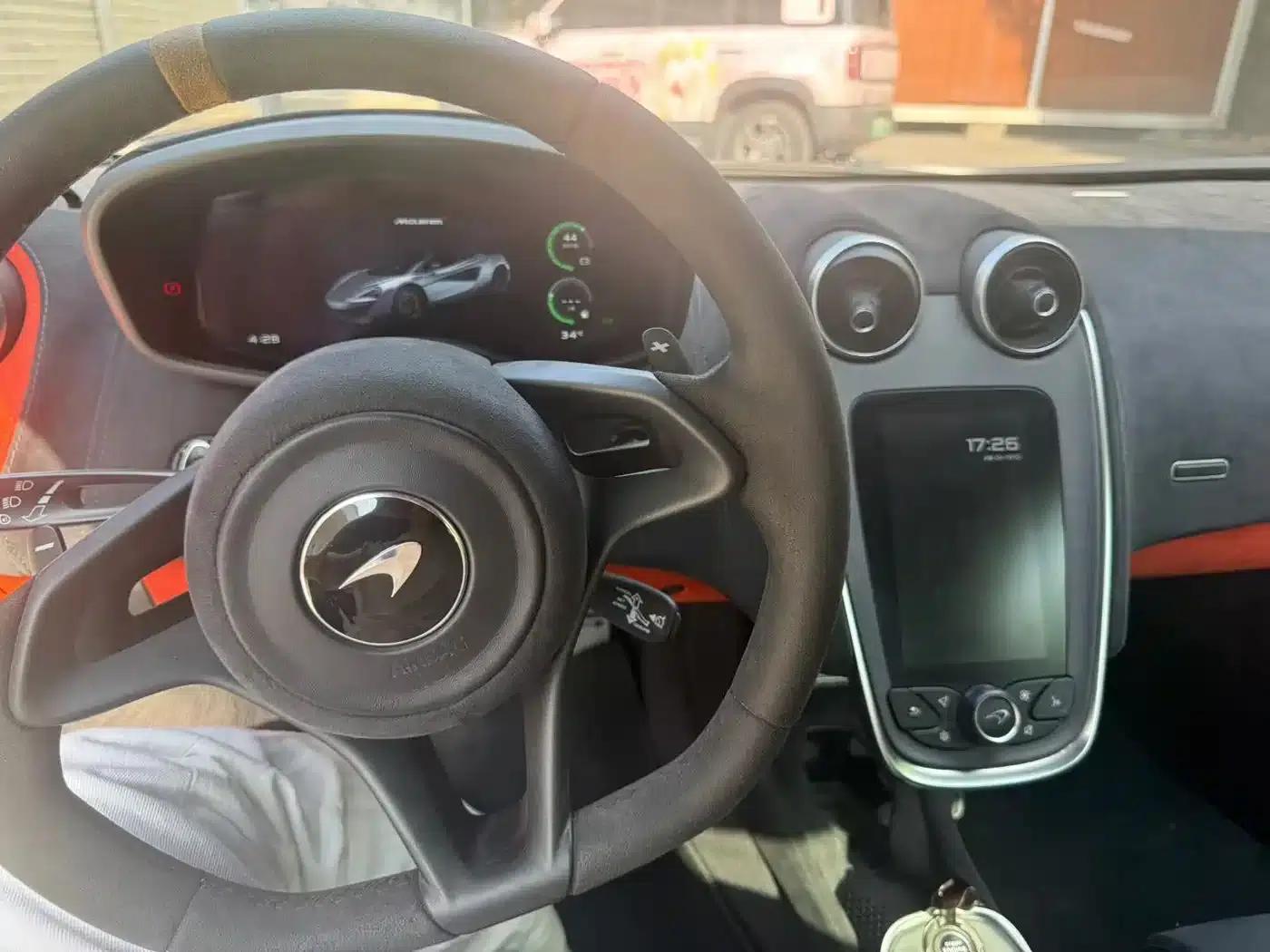 McLaren 600LT 2019 3.8T Spider — миниатюра 7