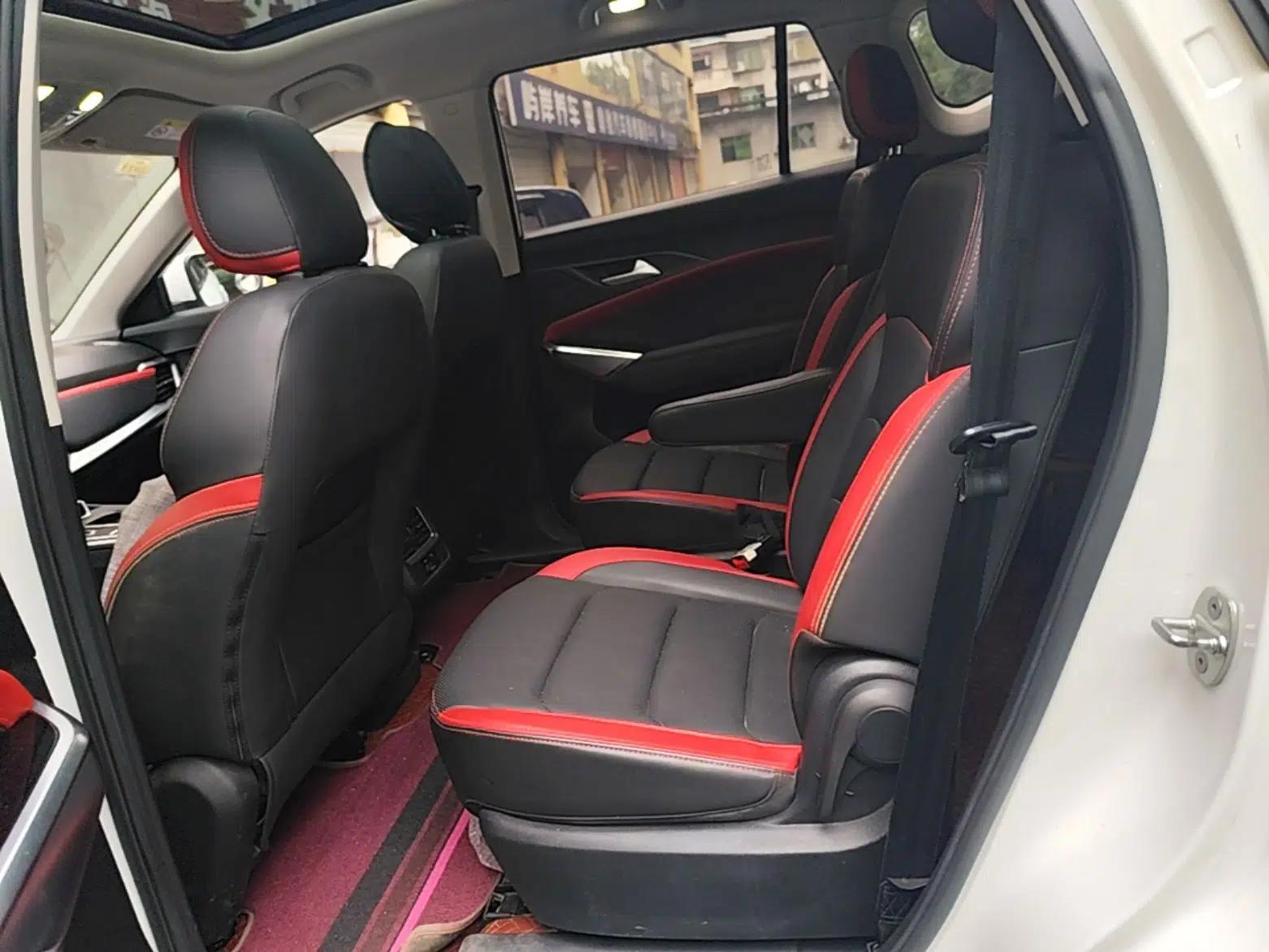 SOL X8 2021 300T DCT Leading Smart Connectivity Version 6 Seats — миниатюра 20