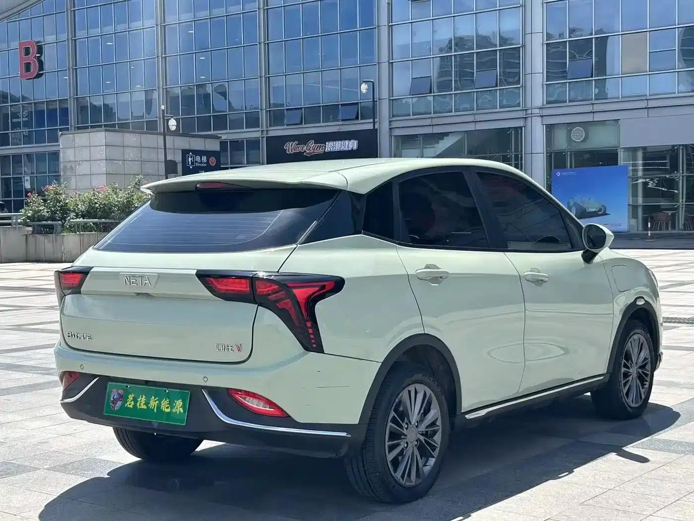 Nezha V 2022 Trendy 400 Lite — миниатюра 14