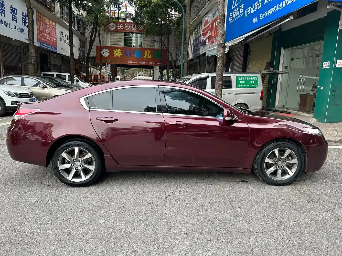 Acura TL 2012 3.5 Standard Edition — миниатюра 8