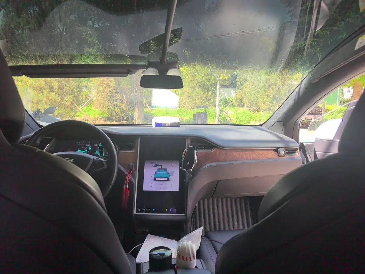 Tesla Model X 2019 Performance High-Performance Edition — миниатюра 19
