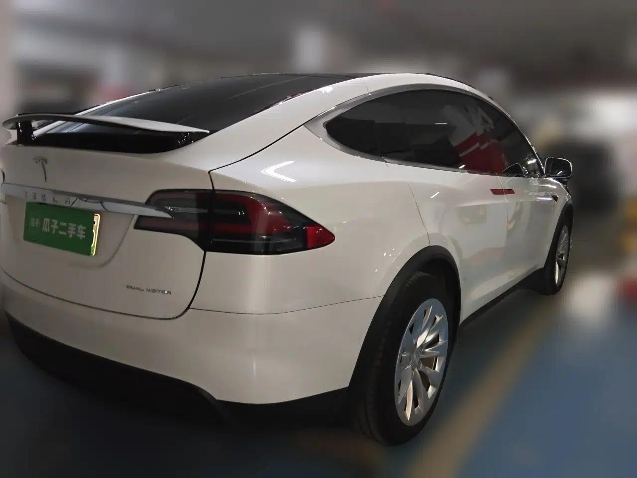 Tesla Model X 2016 X 75D — миниатюра 6