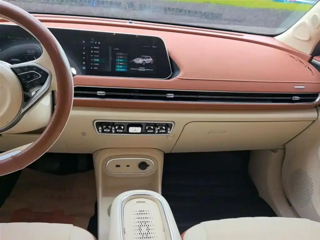 ORA Good Cat 2023 Model, 401km Standard Range, Luxury Edition, Lithium Iron Phosphate — миниатюра 13