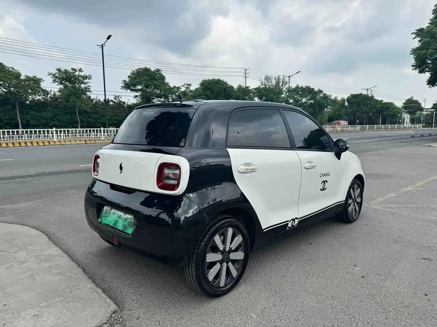 ORA Black Cat 2021 Model 351km Luxury — миниатюра 5