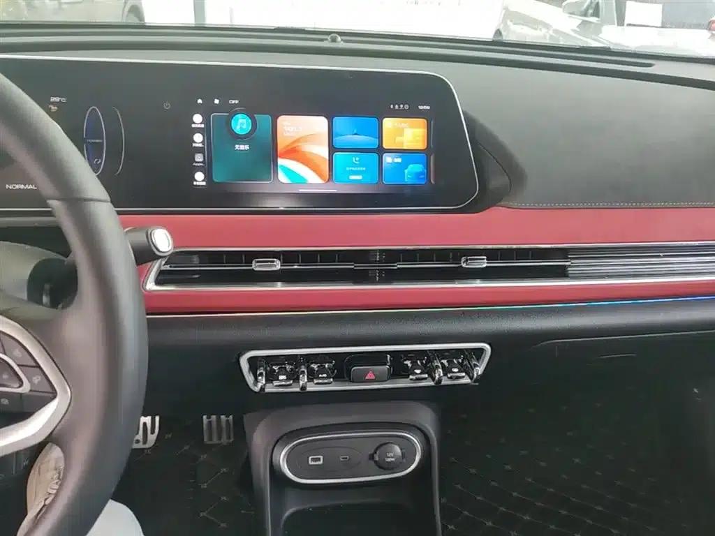 ORA Good Cat GT 2023 Magnolia Edition, 401km/h Luxury Model — миниатюра 13