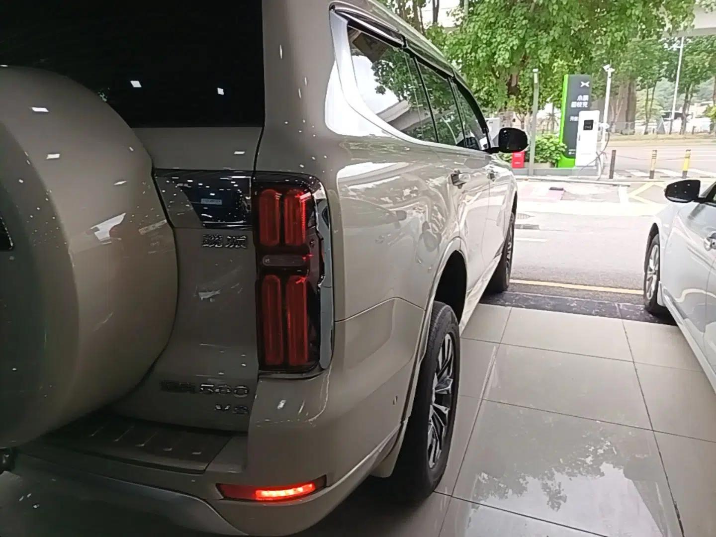 Tank 500 2022 3.0T Sport Edition "Creation" Version 5-Seater — миниатюра 7