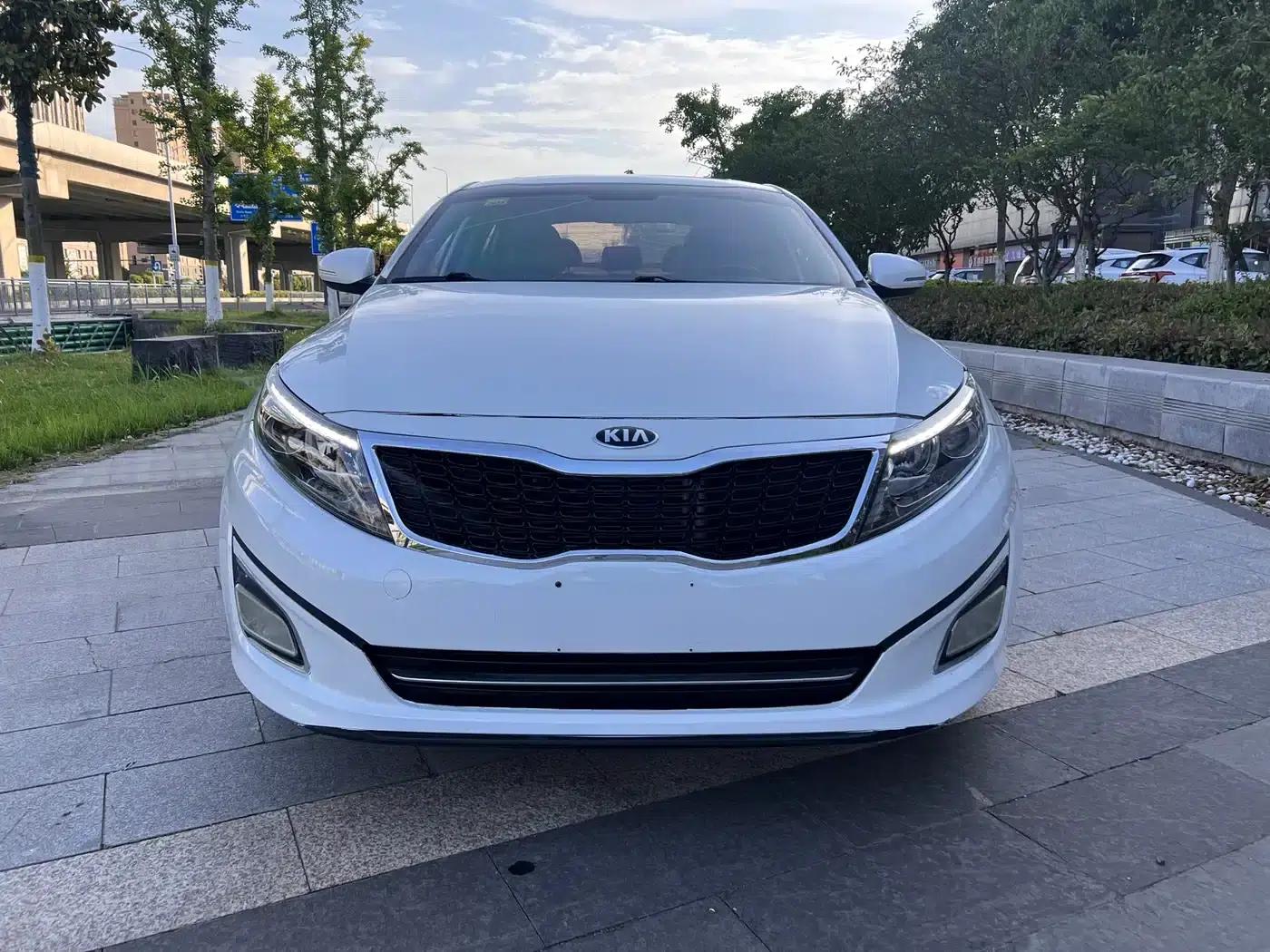 Kia K5 2015 2.0T Automatic Turbo — миниатюра 2