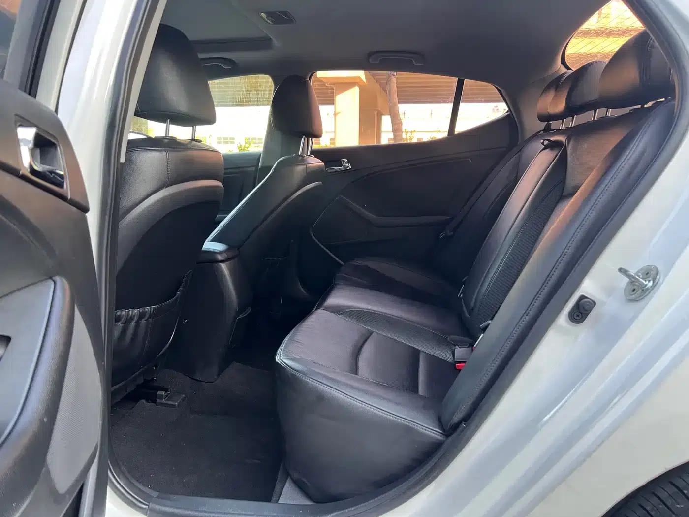 Kia K5 2015 2.0T Automatic Turbo — миниатюра 12
