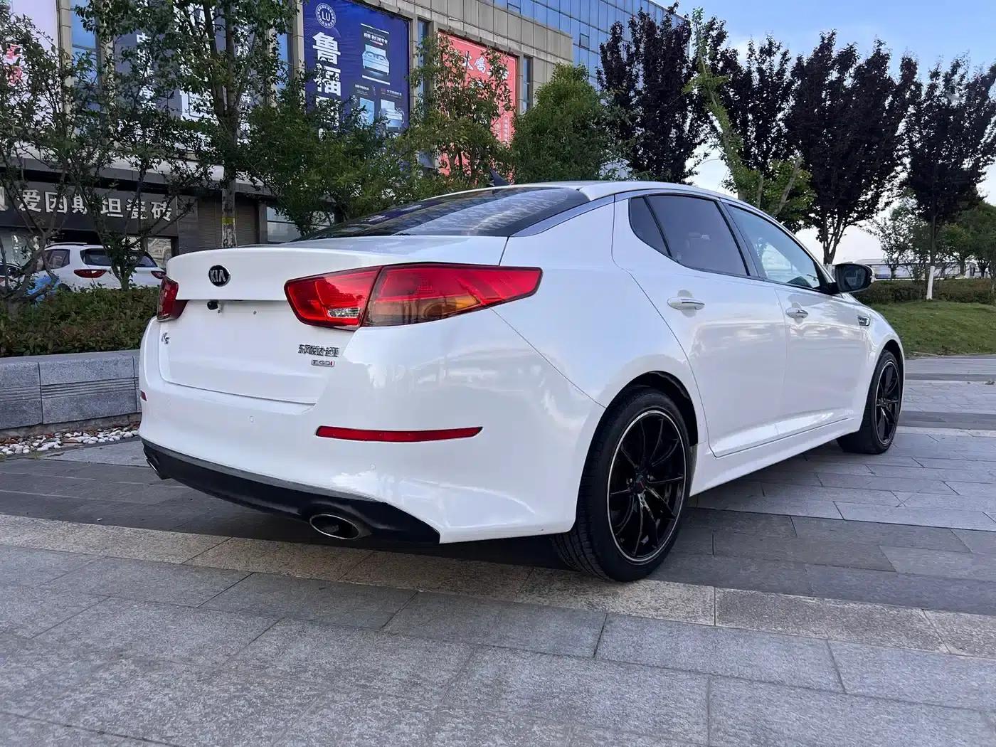 Kia K5 2015 2.0T Automatic Turbo — миниатюра 8