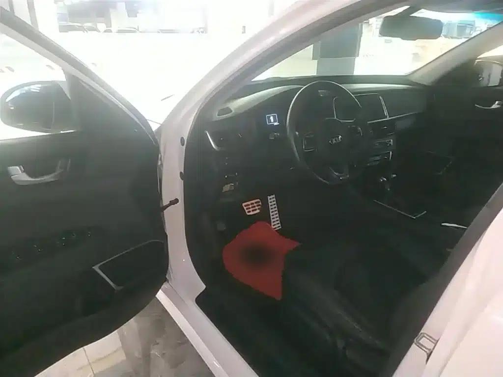 Kia K5 2016 1.6T Automatic LUX — миниатюра 16