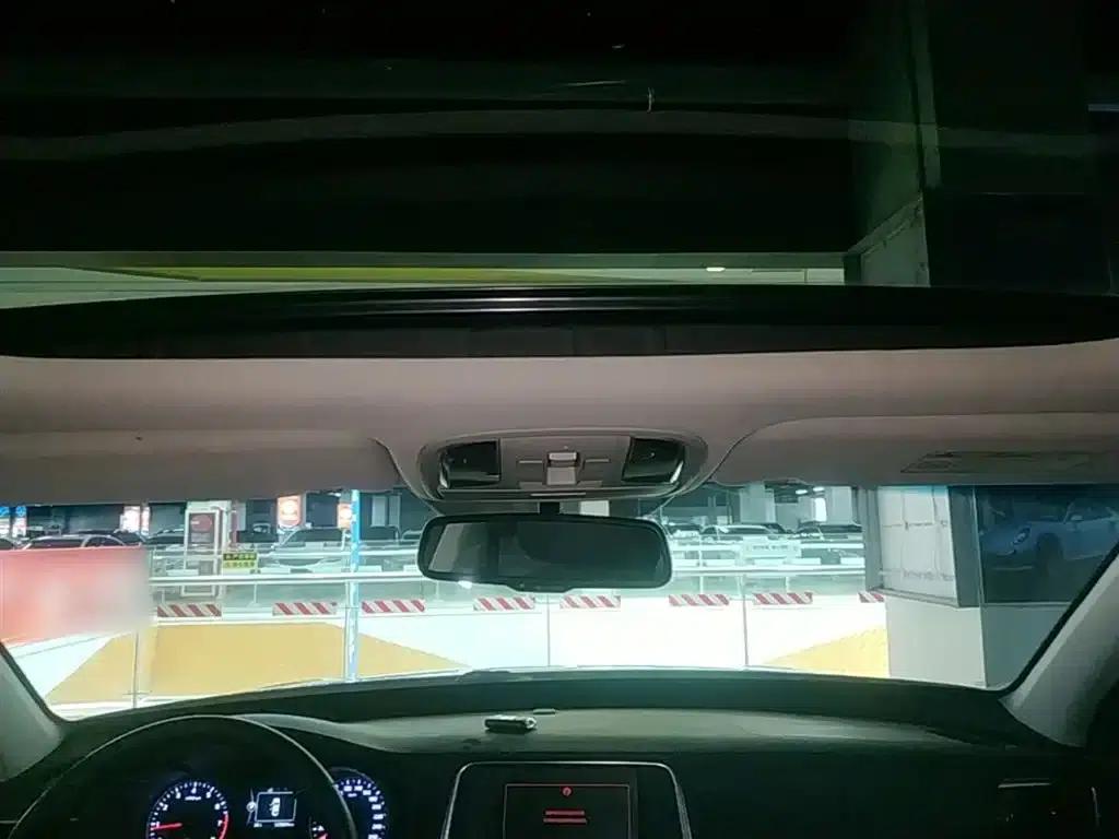 Kia K5 2016 1.6T Automatic LUX — миниатюра 18