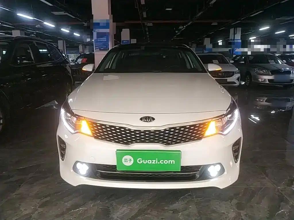 Kia K5 2016 1.6T Automatic LUX — миниатюра 3