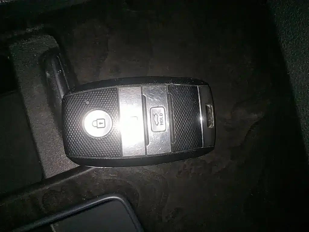 Kia K5 2016 1.6T Automatic LUX — миниатюра 9