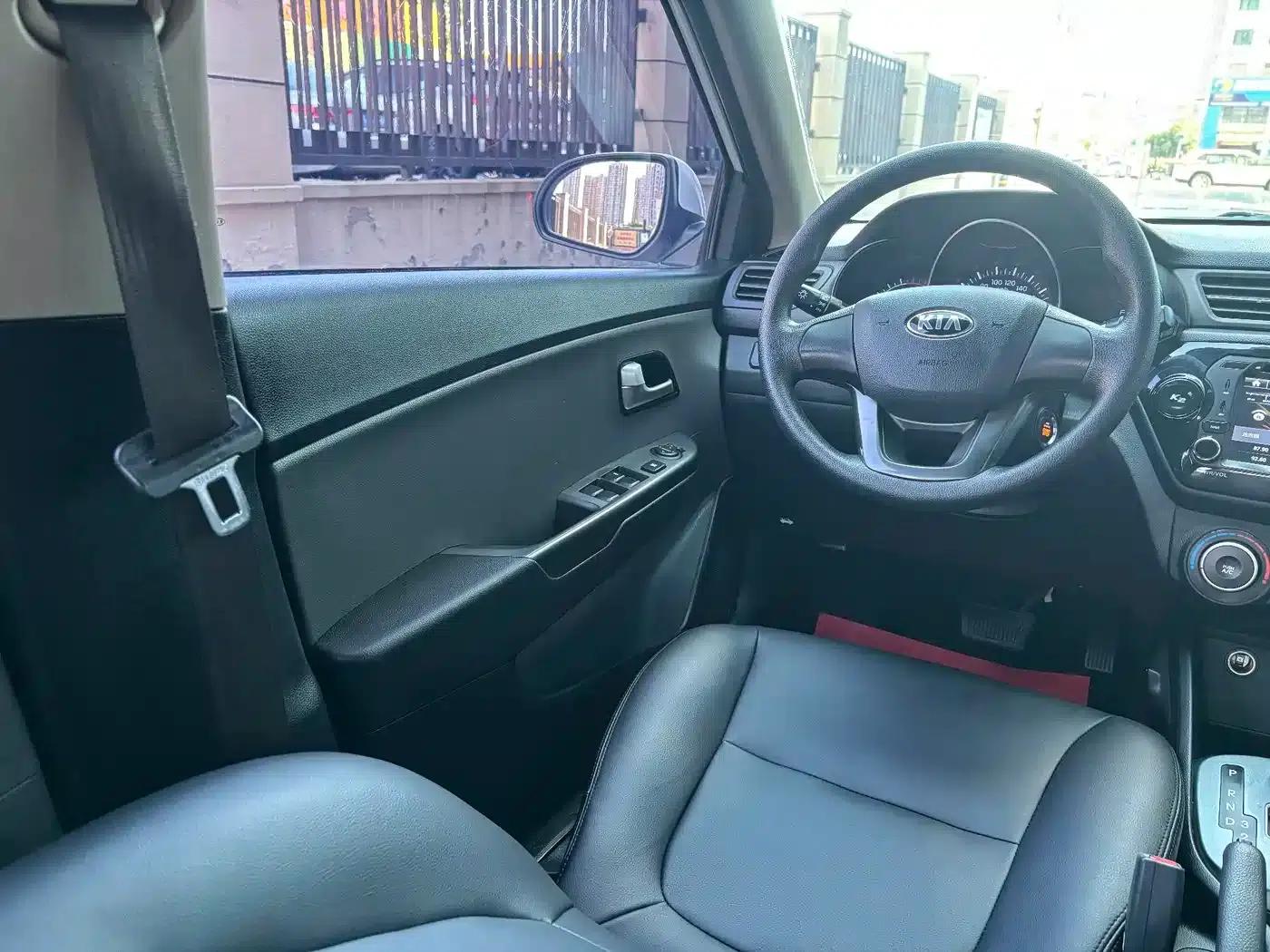 Kia K2 2015 Sedan 1.4L AT GLS — миниатюра 12