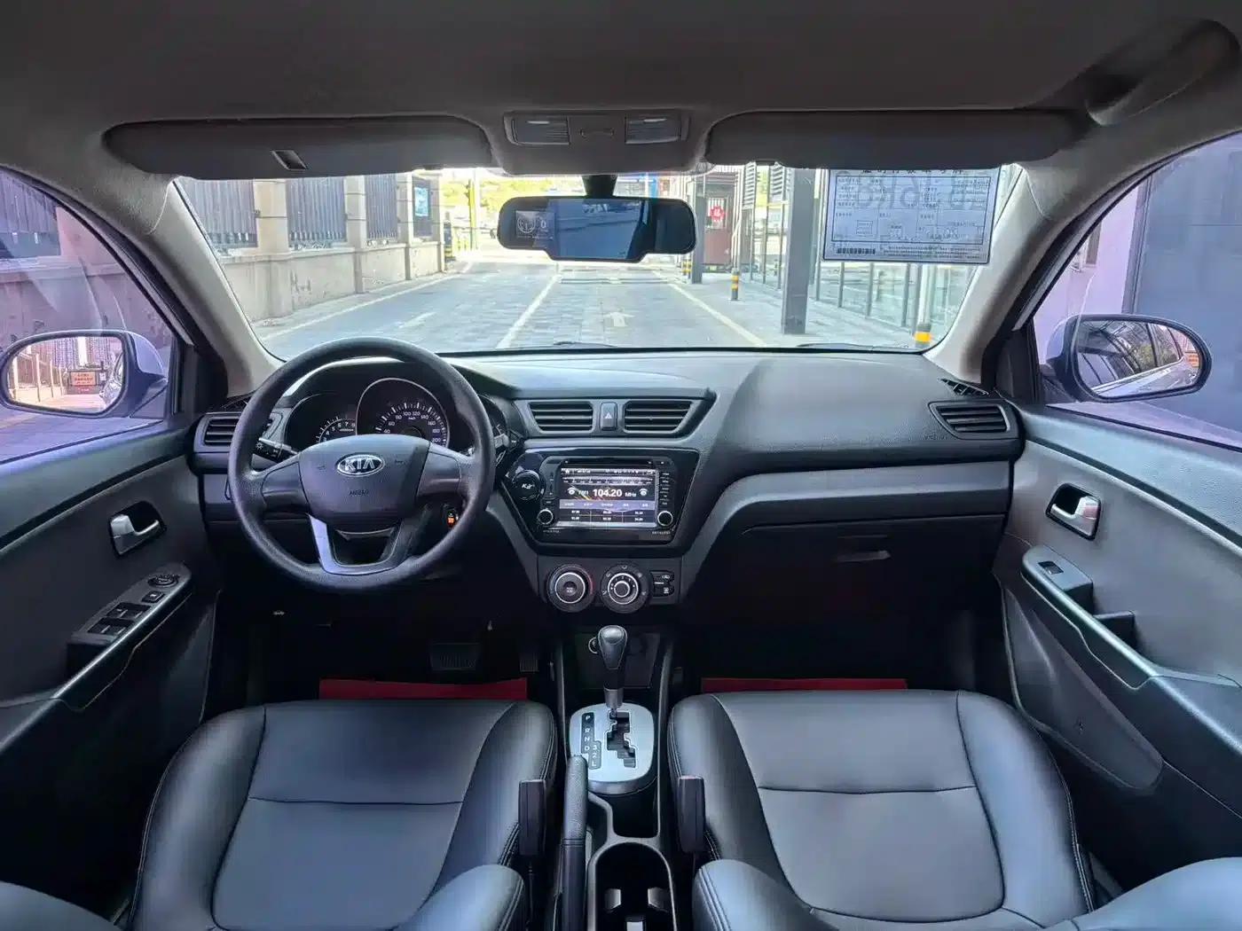 Kia K2 2015 Sedan 1.4L AT GLS — миниатюра 9