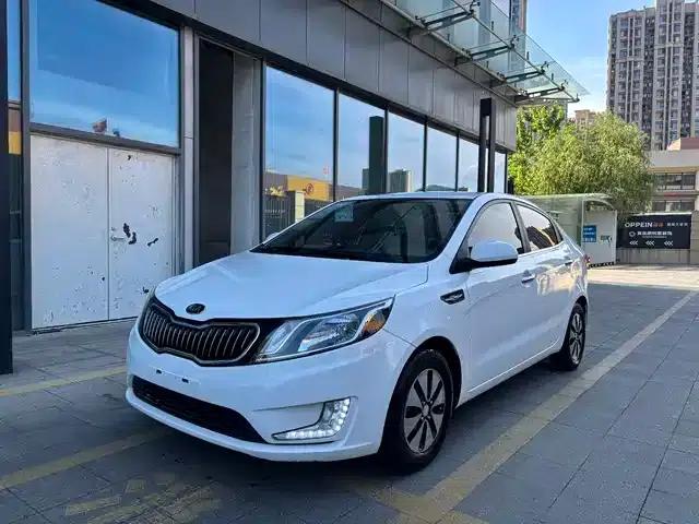 Kia K2 2015 Sedan 1.4L AT GLS