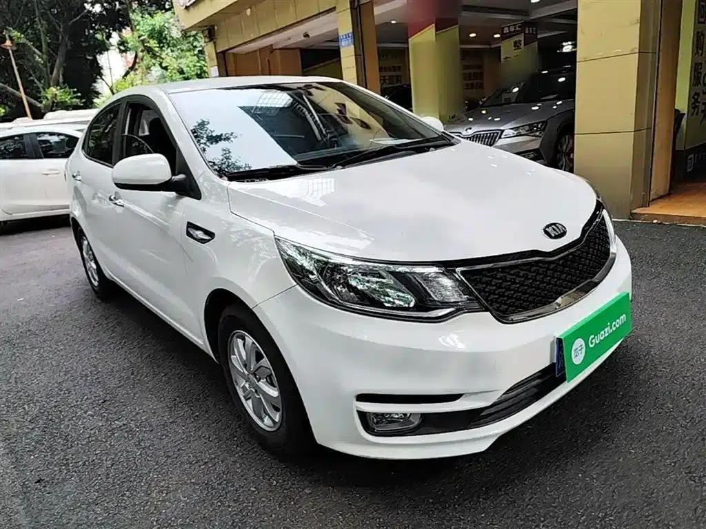 Kia K2 2015 Sedan 1.4L MT GLS — миниатюра 4