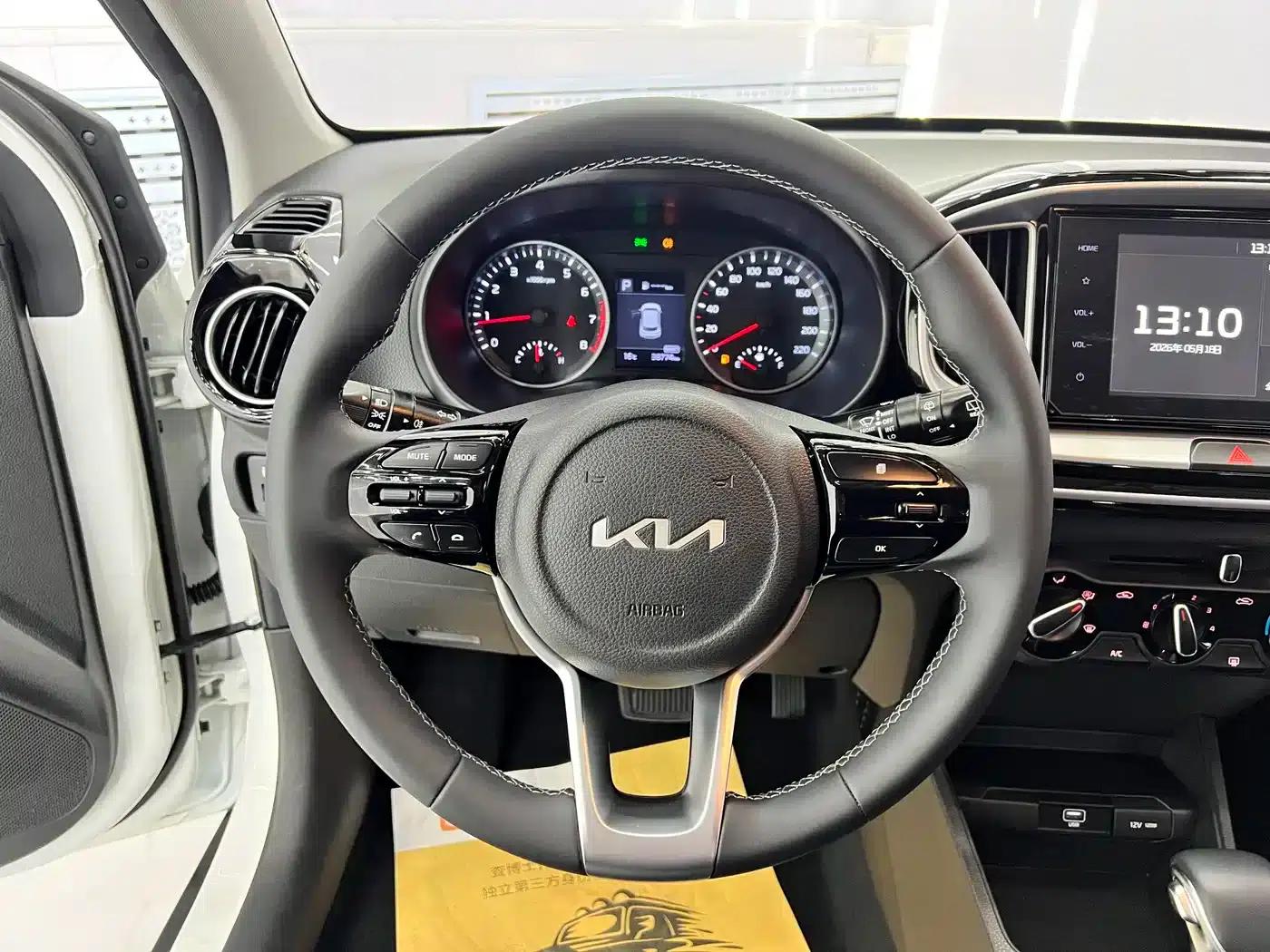 Kia K5 2021 1.4L Automatic Fun Edition — миниатюра 11