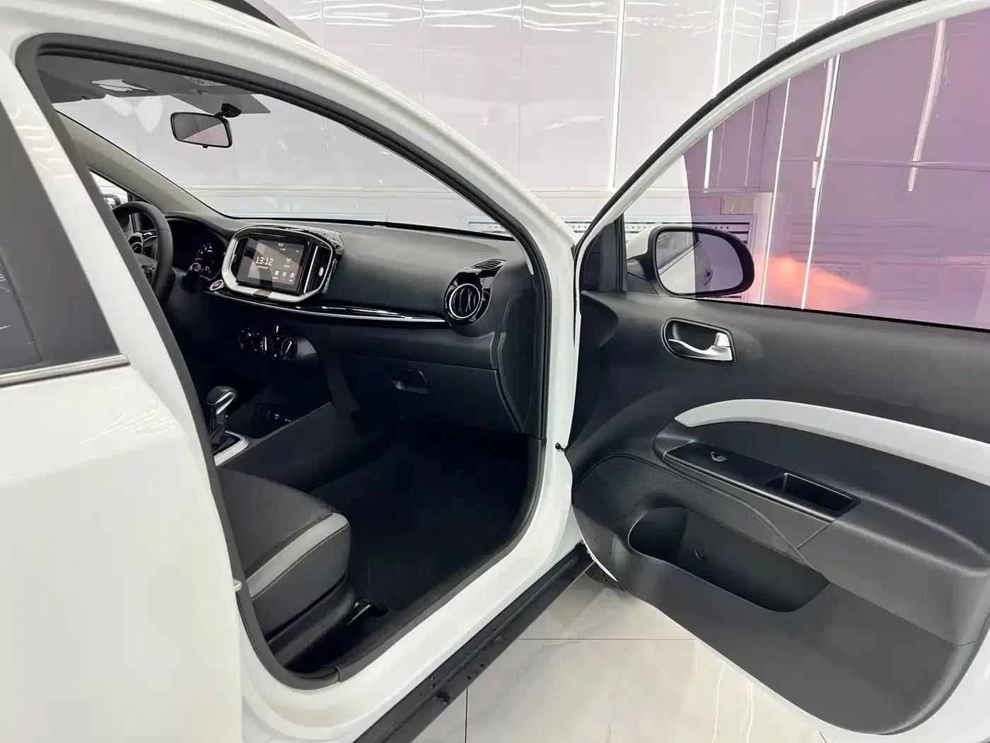 Kia K5 2021 1.4L Automatic Fun Edition — миниатюра 16