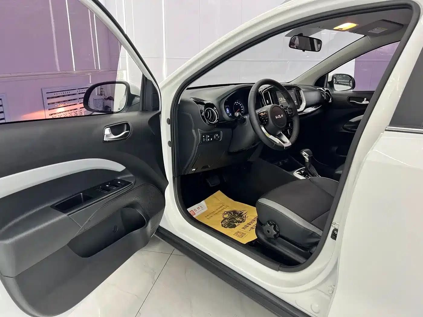 Kia K5 2021 1.4L Automatic Fun Edition — миниатюра 7
